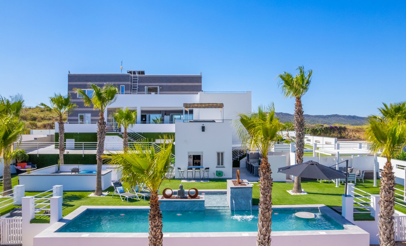 Sale - Villa - Torremendo