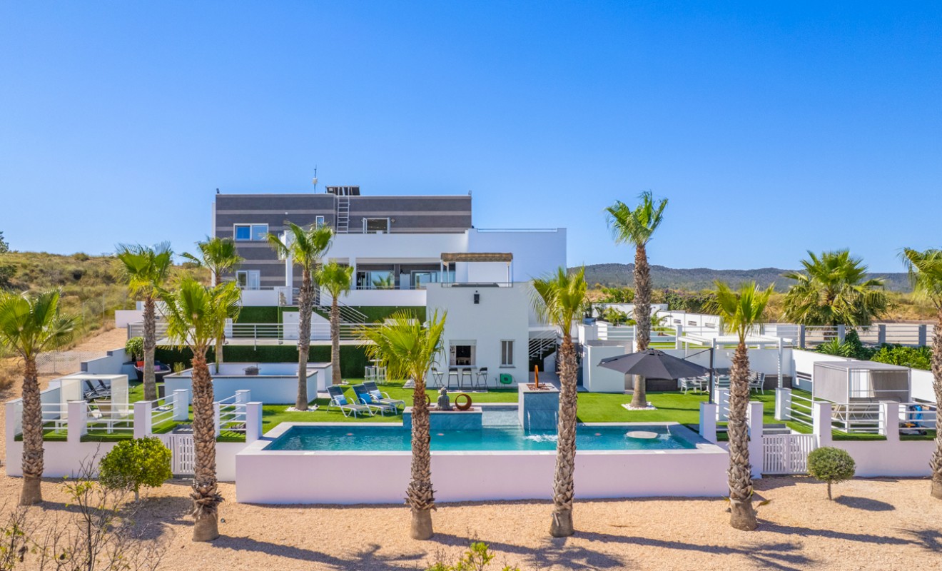 Sale - Villa - Torremendo