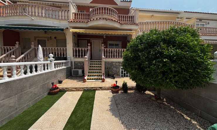 Revente - Maison de ville - Ciudad quesada - Doña pepa