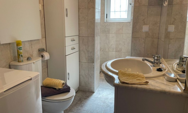 Sale - 2. Town house - Orihuela Costa - La Florida