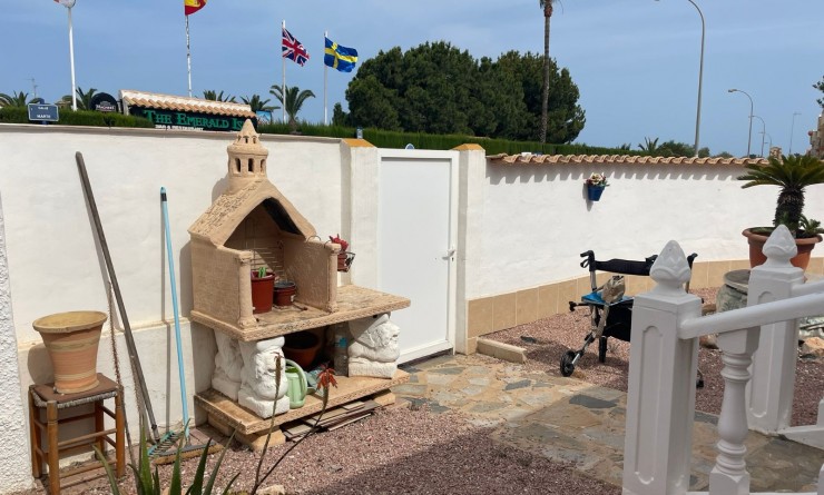 Sale - 2. Town house - Orihuela Costa - La Florida