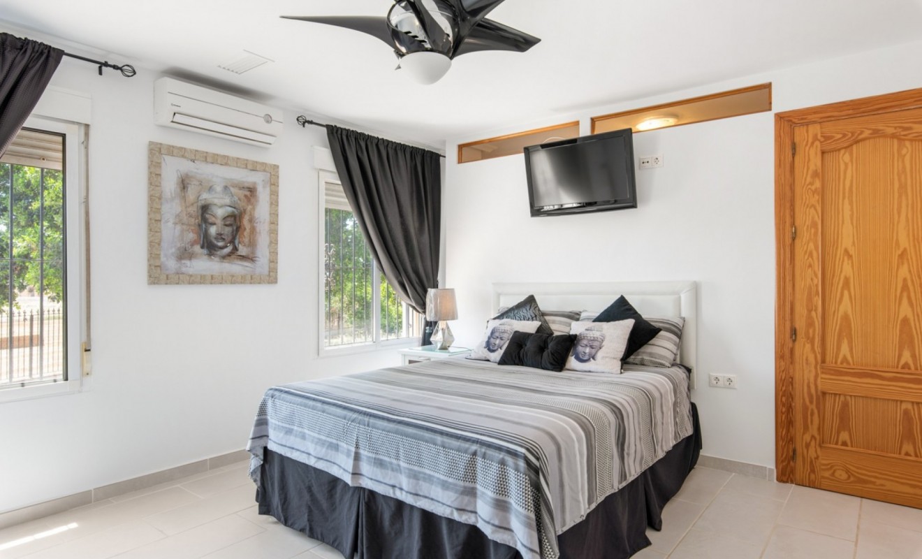 Sale - Country Property - Catral