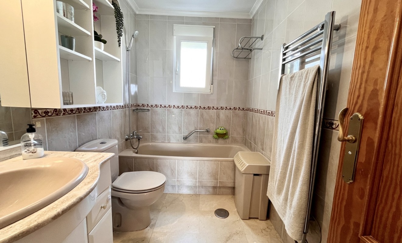 Revente - Villa - San Miguel de Salinas