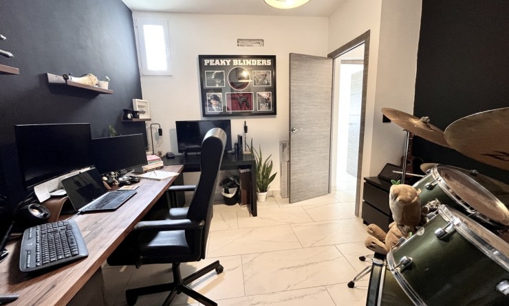 Revente - Villa - San Miguel de Salinas