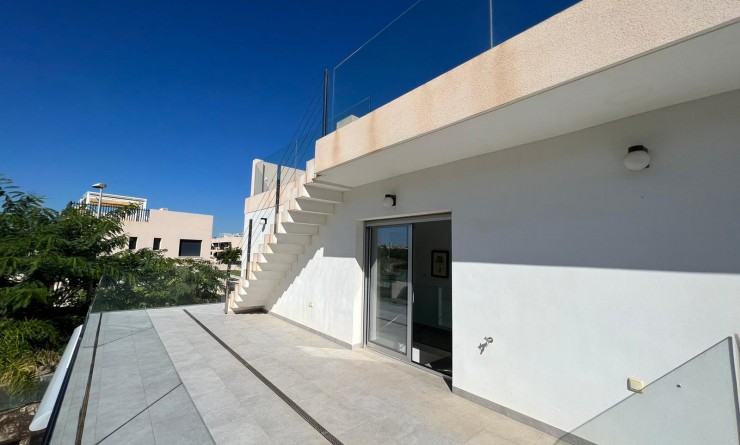 Sale - Villa - Mil Palmeras - Costa Blanca Sur