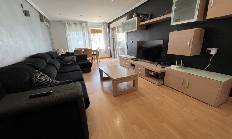 Wederverkoop - semi_detached_house - Torrevieja - Costa Blanca Sur