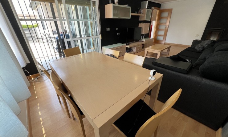 Wederverkoop - semi_detached_house - Torrevieja - Costa Blanca Sur