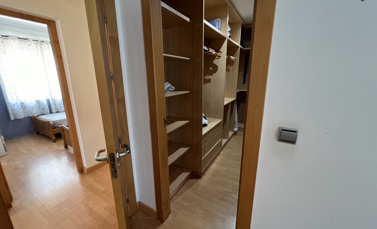 Wederverkoop - semi_detached_house - Torrevieja - Costa Blanca Sur