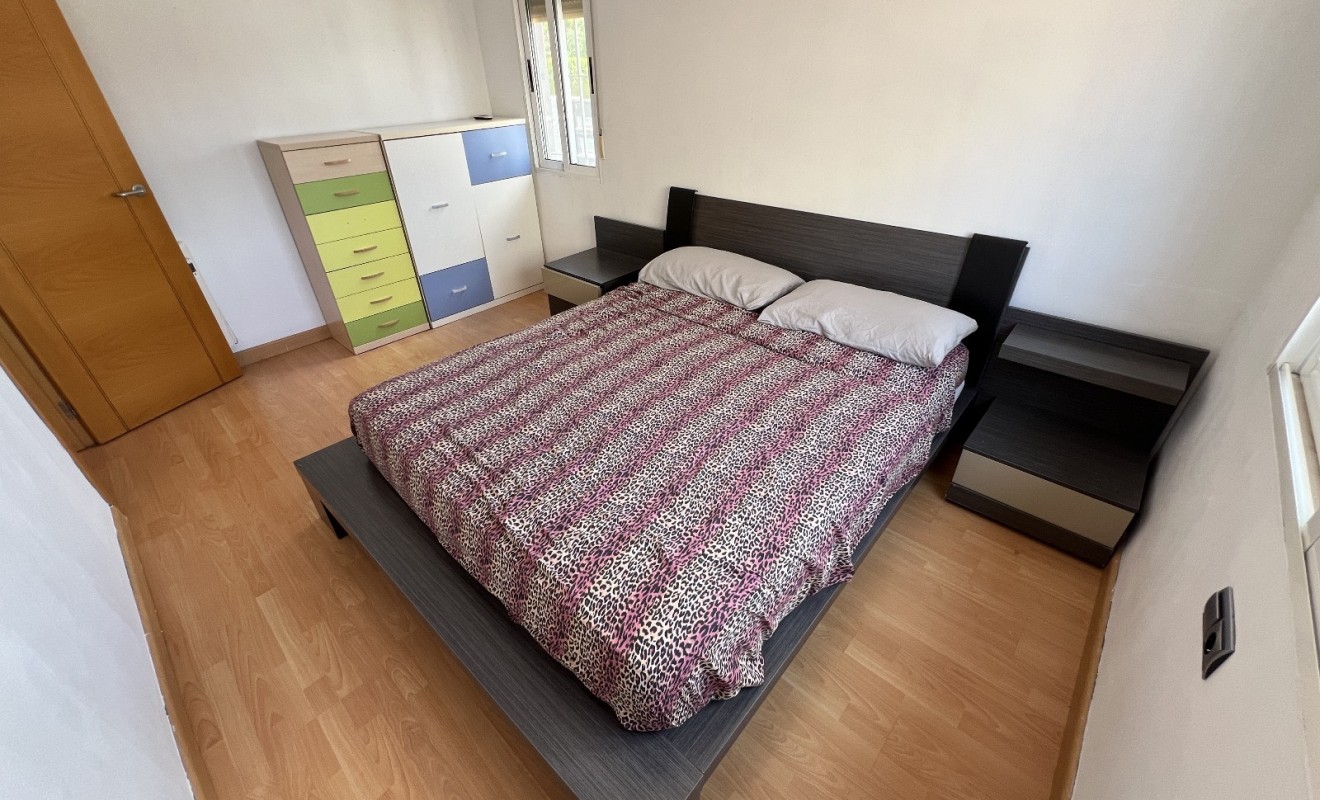 Wederverkoop - semi_detached_house - Torrevieja - Costa Blanca Sur