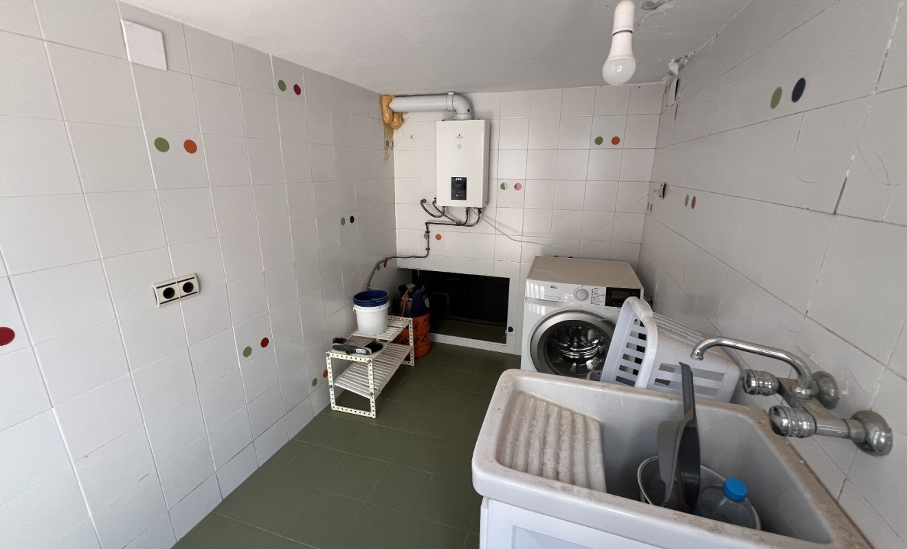 Wederverkoop - semi_detached_house - Torrevieja - Costa Blanca Sur