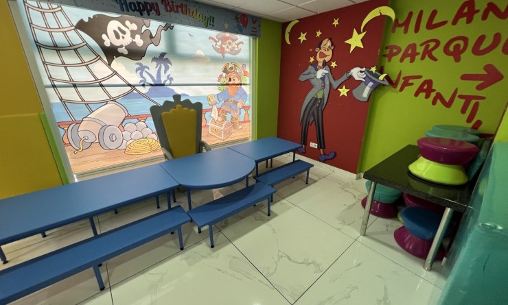 Sale - commercial_building - Torrevieja - Costa Blanca Sur