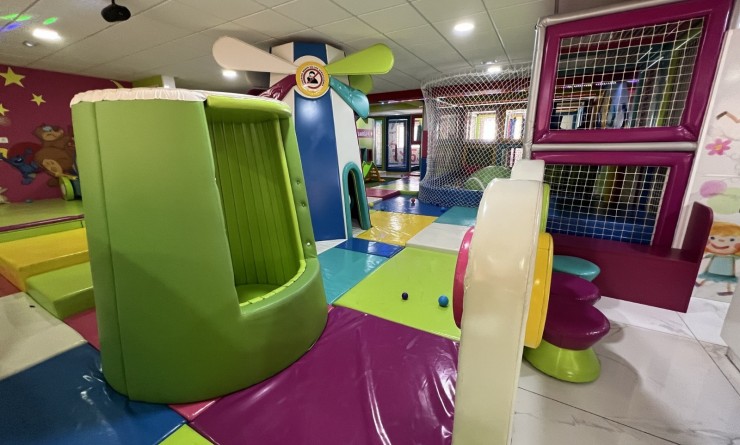 Sale - commercial_building - Torrevieja - Costa Blanca Sur