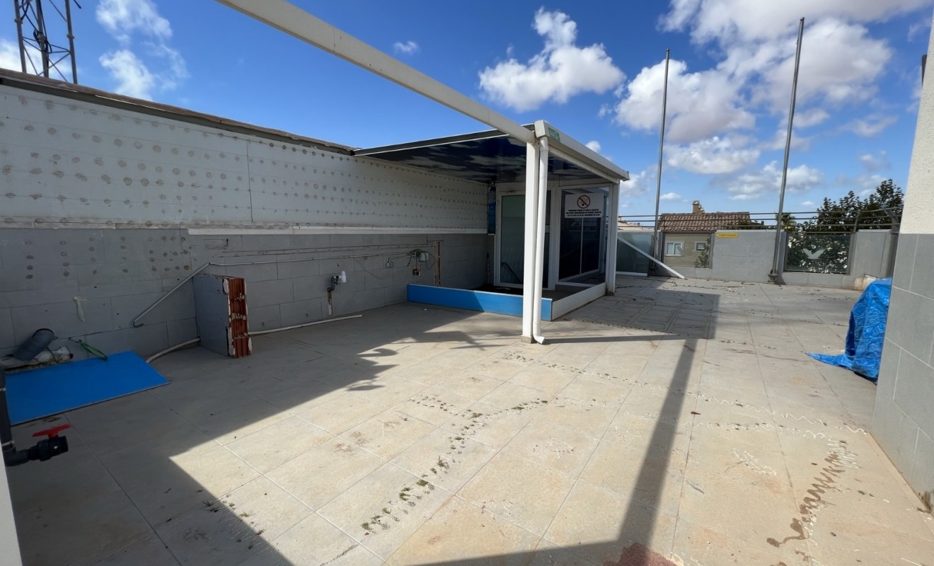 Sale - commercial_building - Torrevieja - Costa Blanca Sur