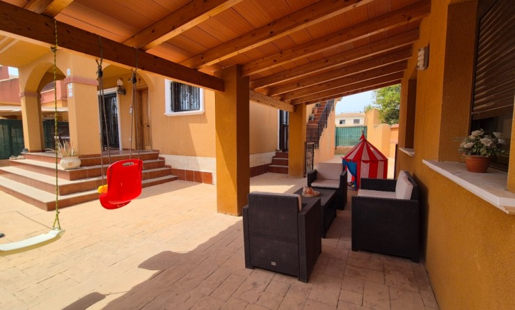 Wederverkoop - detached_house - Torrevieja - Costa Blanca Sur