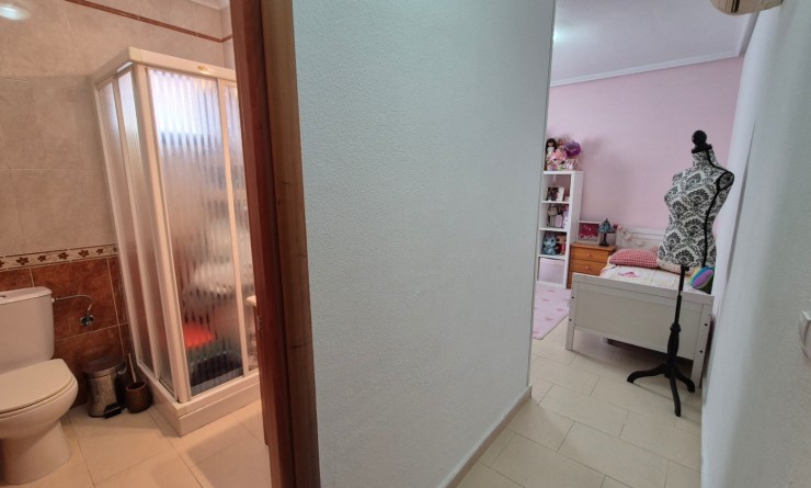 Wederverkoop - detached_house - Torrevieja - Costa Blanca Sur