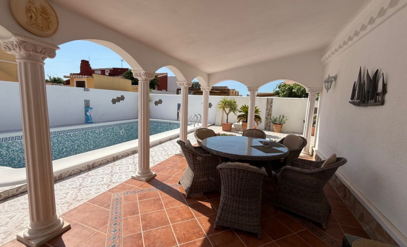 Wederverkoop - detached_house - Torrevieja - Costa Blanca Sur