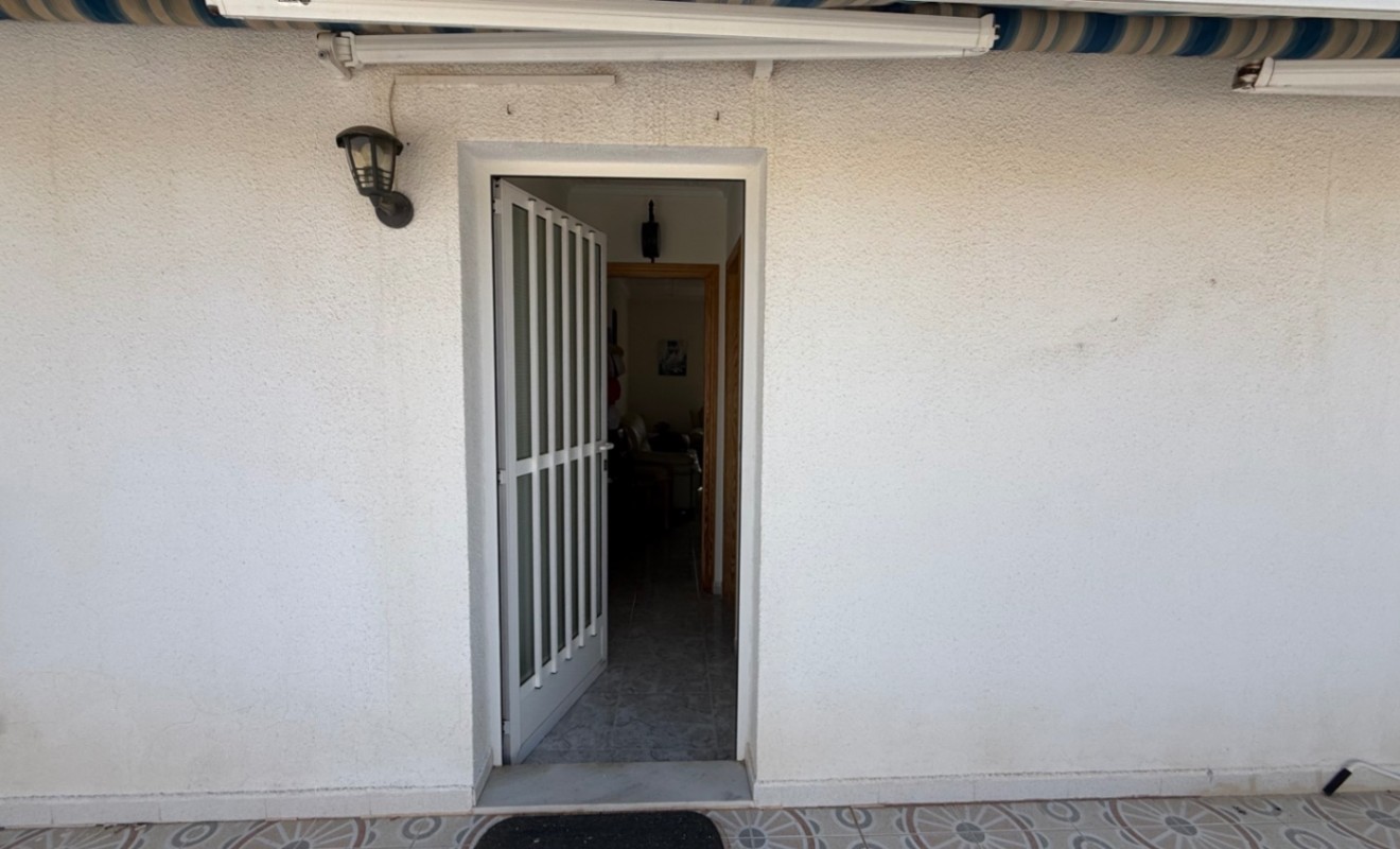 Wederverkoop - detached_house - Torrevieja - Costa Blanca Sur