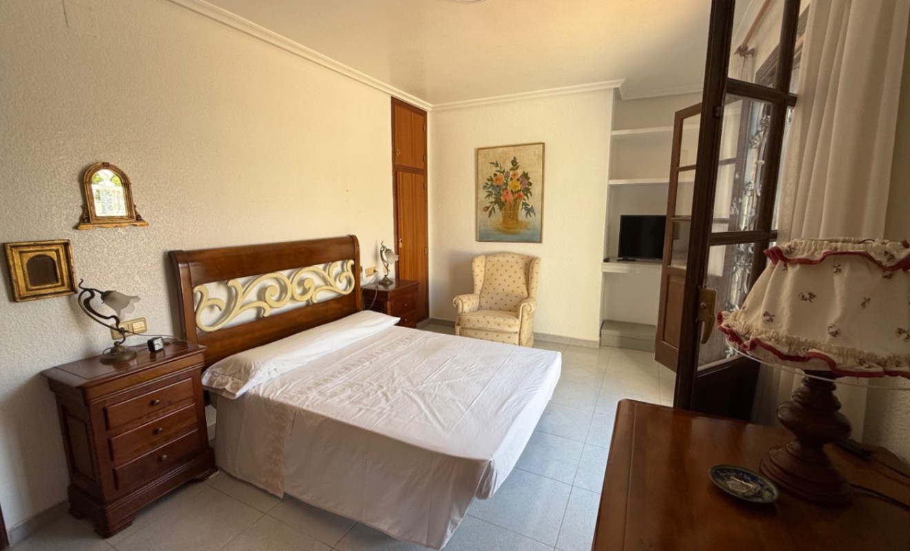 Sale - detached_house - Orihuela - Costa Blanca Sur