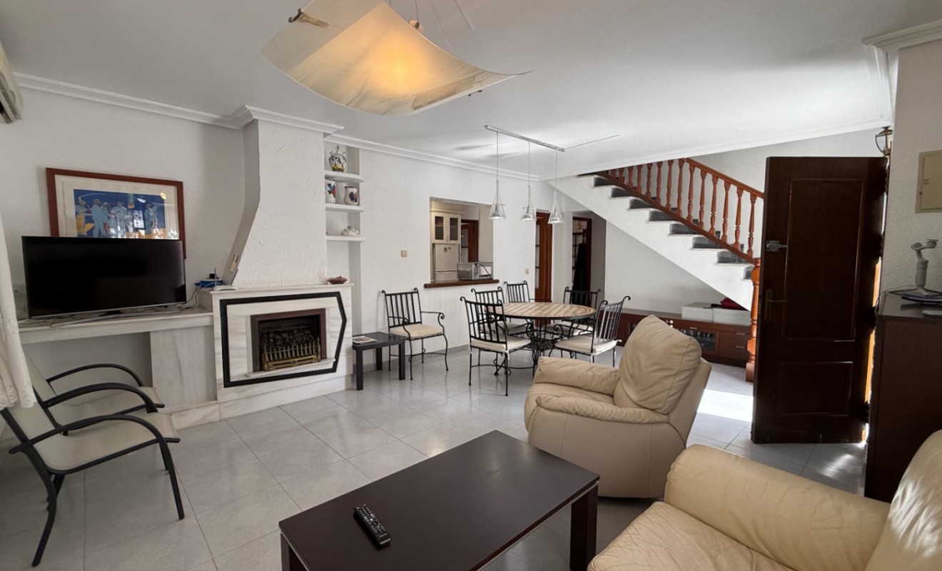 Sale - detached_house - Orihuela - Costa Blanca Sur