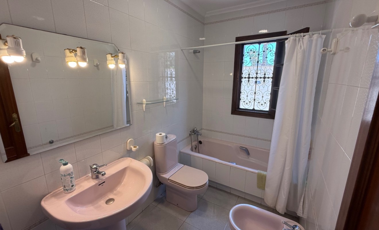 Sale - detached_house - Orihuela - Costa Blanca Sur