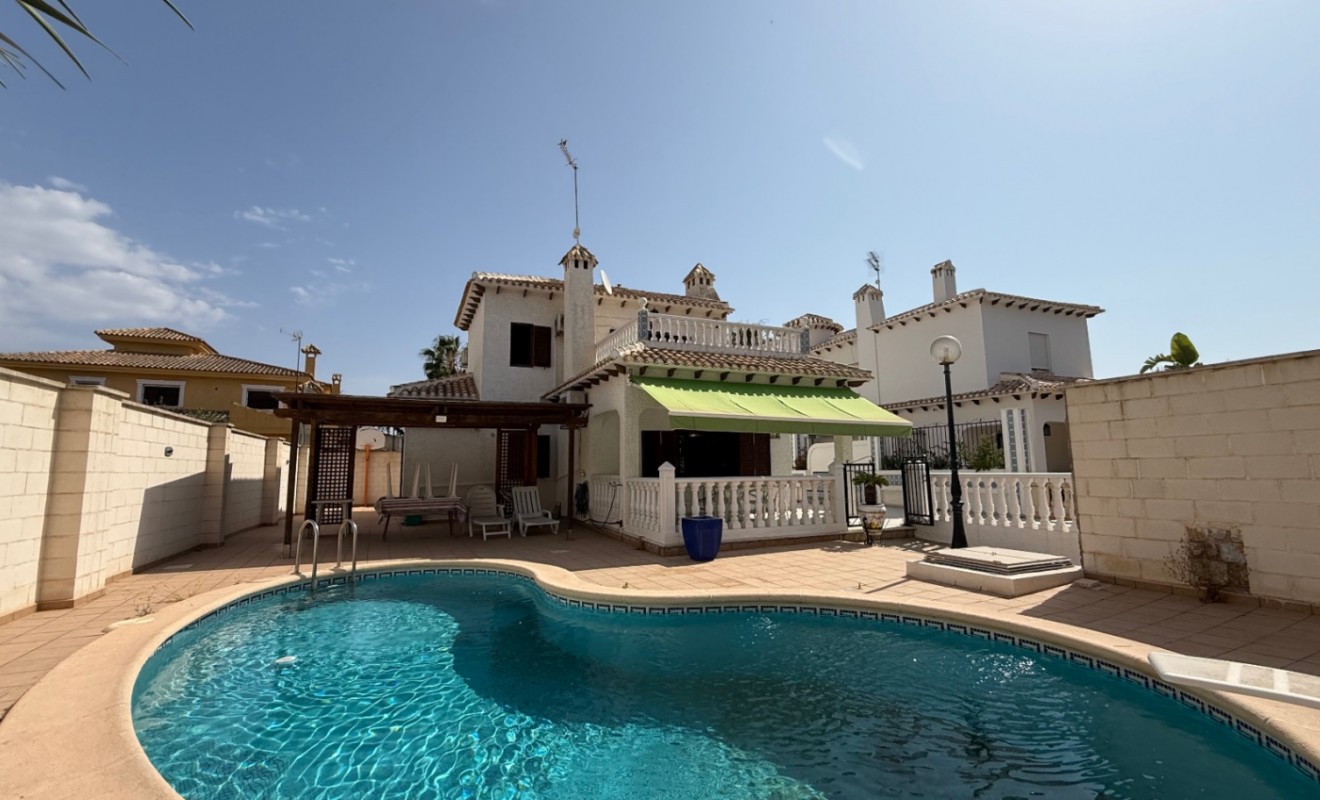 Sale - detached_house - Orihuela - Costa Blanca Sur