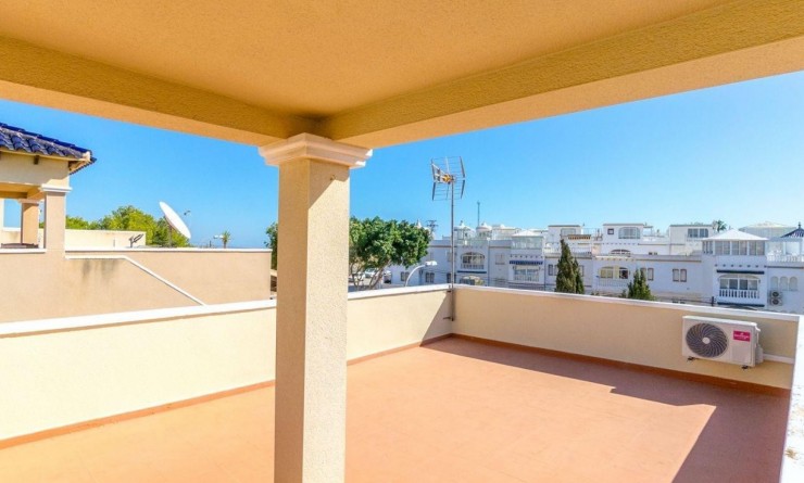 Wederverkoop - Detached villa - Orihuela Costa - Villamartín
