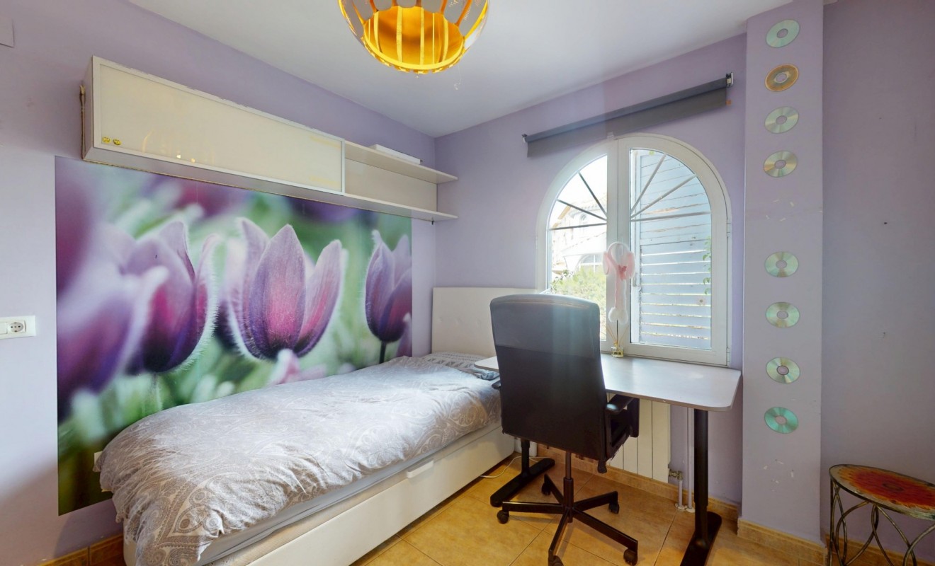 Wederverkoop - Villa - Orihuela Costa - La Zenia