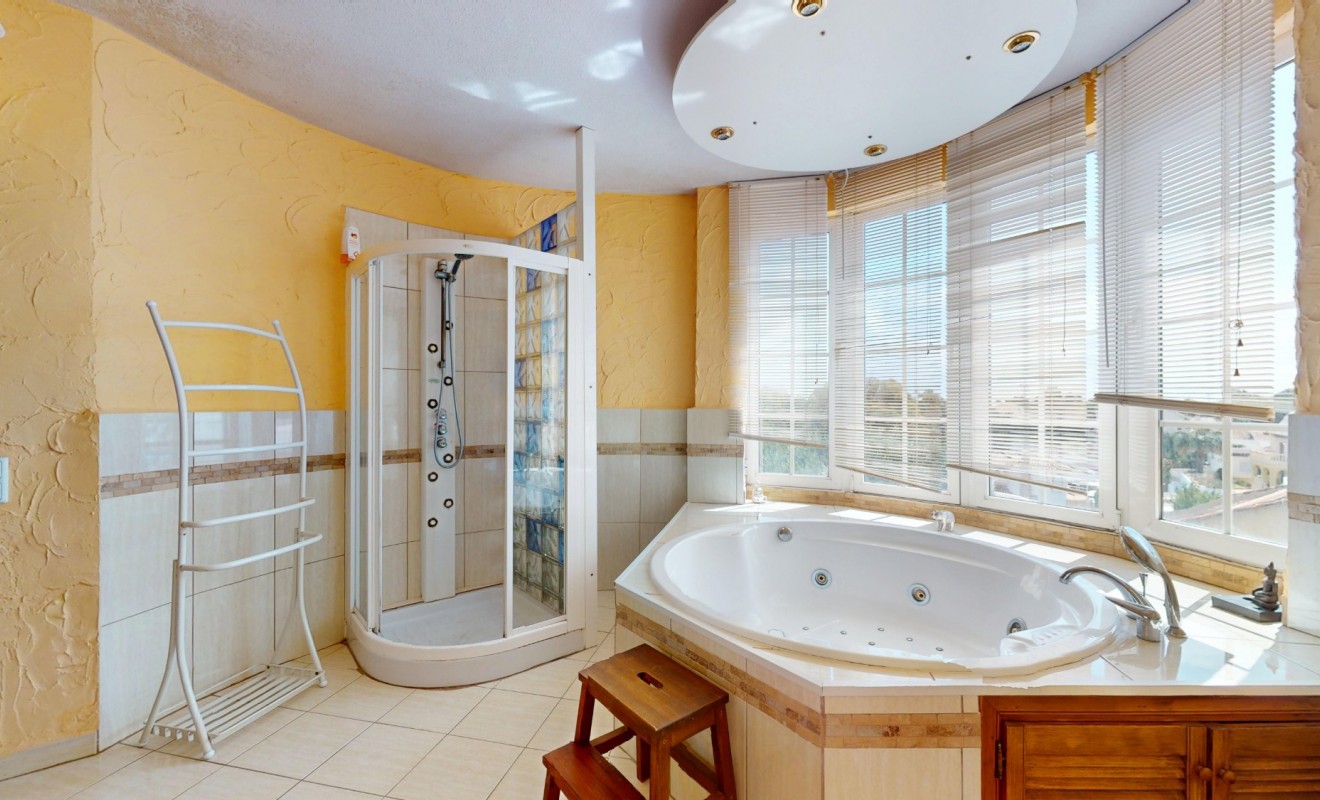 Wederverkoop - Villa - Orihuela Costa - La Zenia