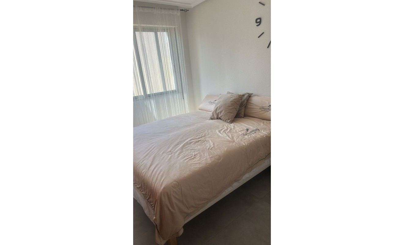 Sale - Penthouse - Torrevieja - Playa de los Locos