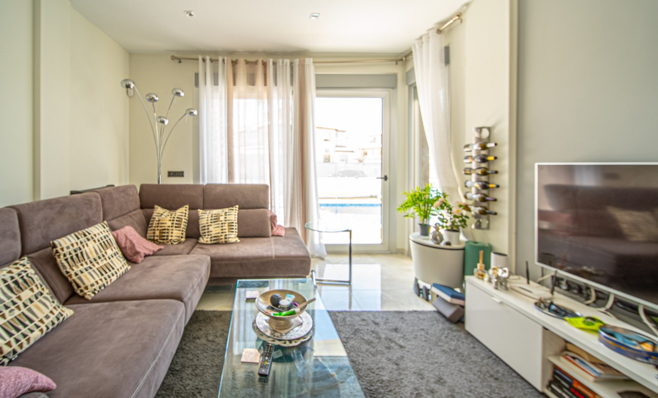 Sale - Villa - Orihuela Costa - Lomas de Cabo Roig