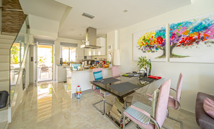 Sale - Villa - Orihuela Costa - Lomas de Cabo Roig