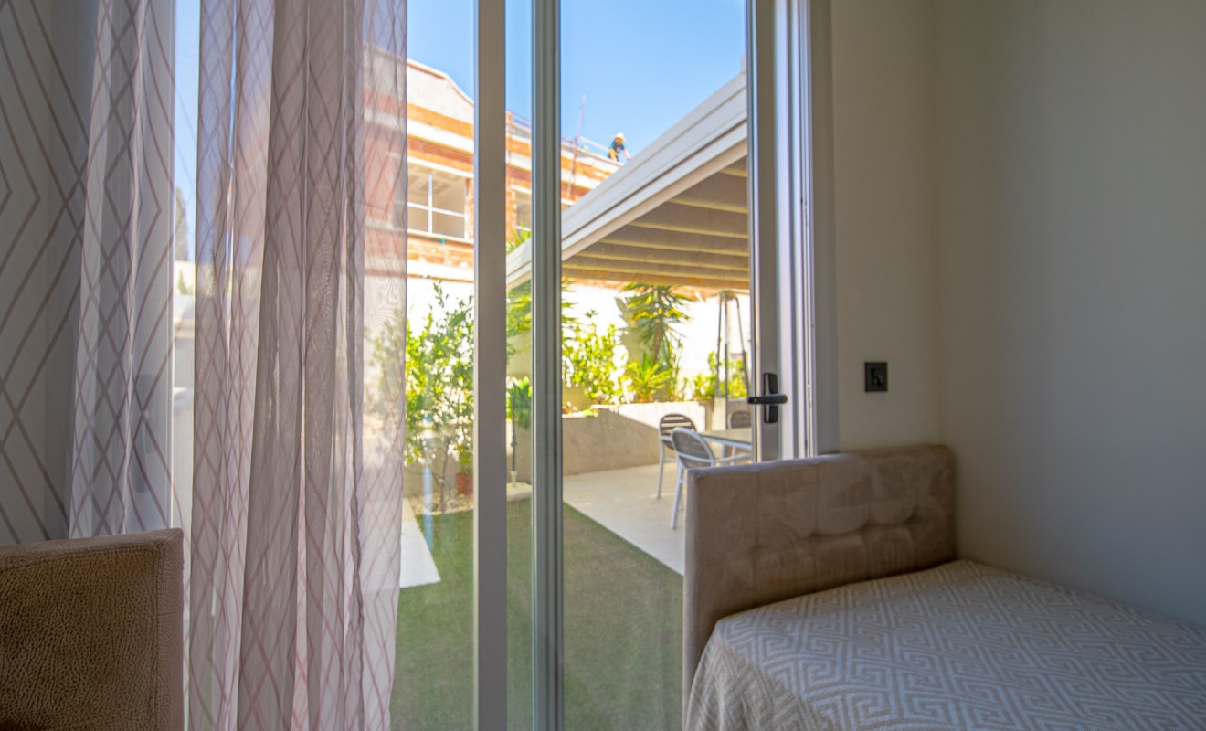 Sale - Villa - Orihuela Costa - Lomas de Cabo Roig