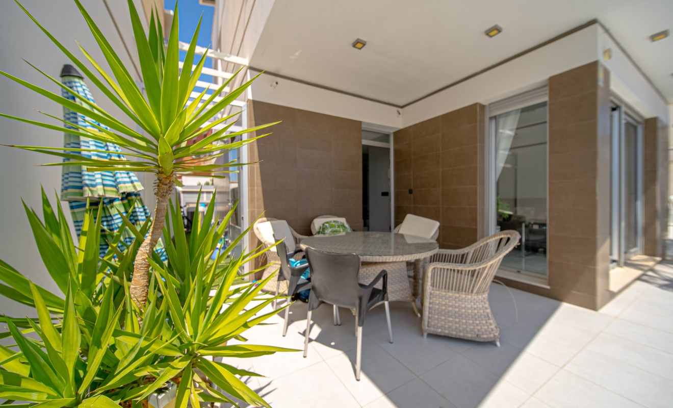 Sale - Villa - Orihuela Costa - Lomas de Cabo Roig