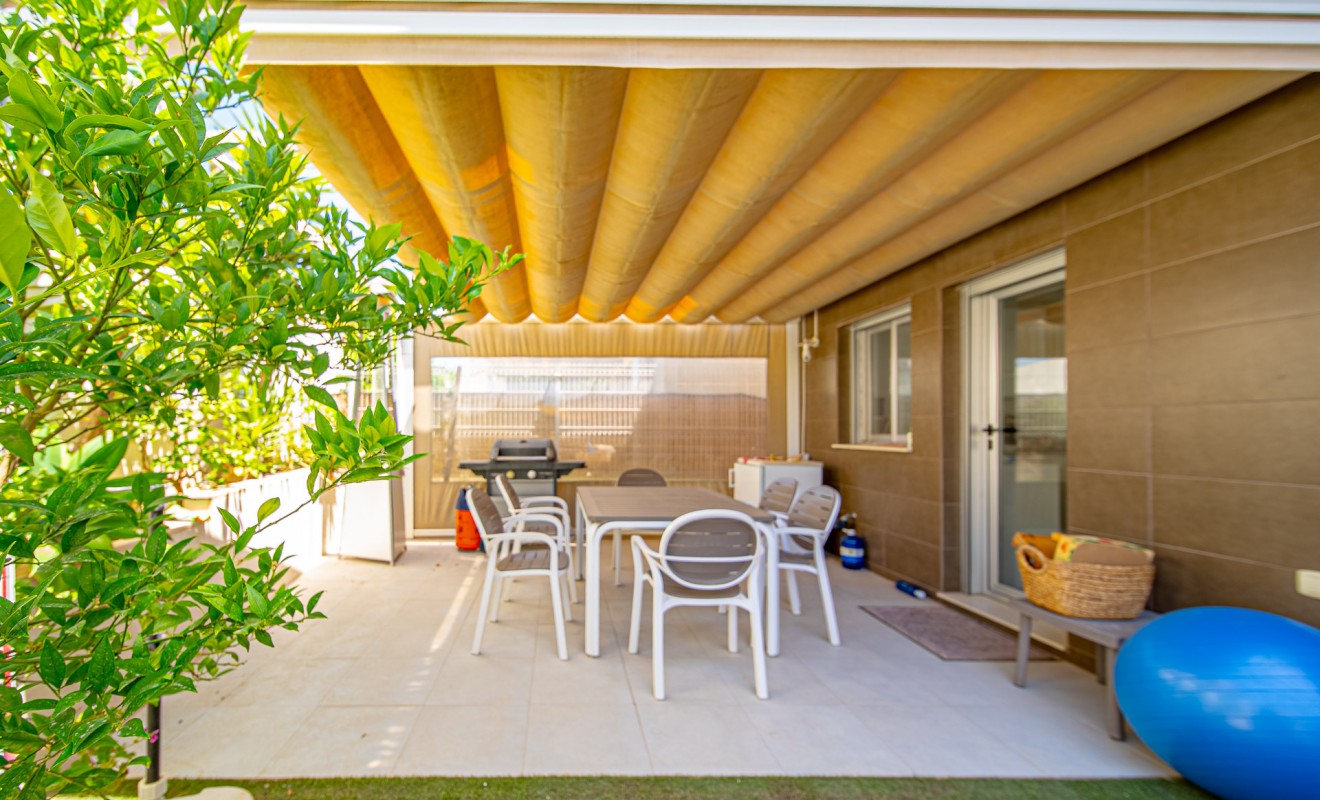 Sale - Villa - Orihuela Costa - Lomas de Cabo Roig