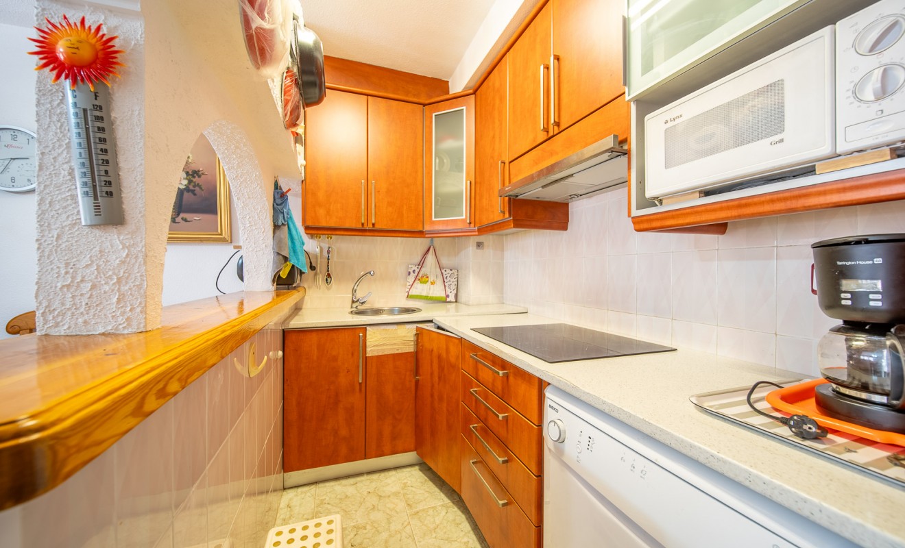 Sale - Casa de Pueblo - Torrevieja - La Mata