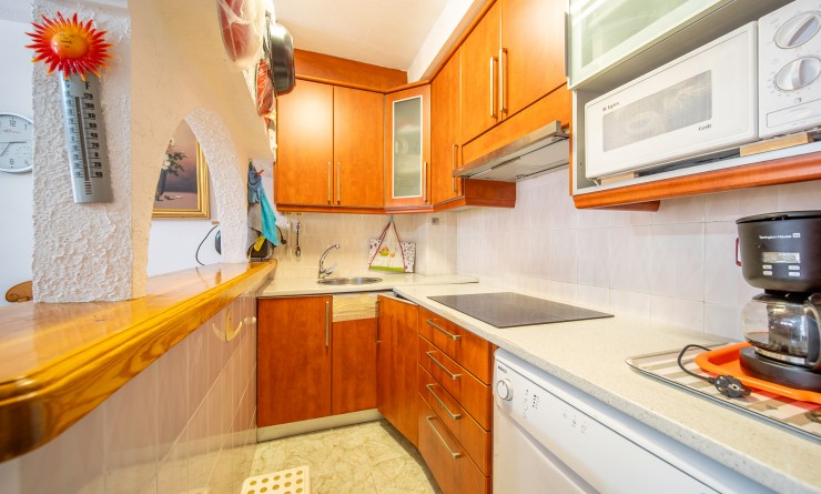 Sale - Casa de Pueblo - Torrevieja - La Mata