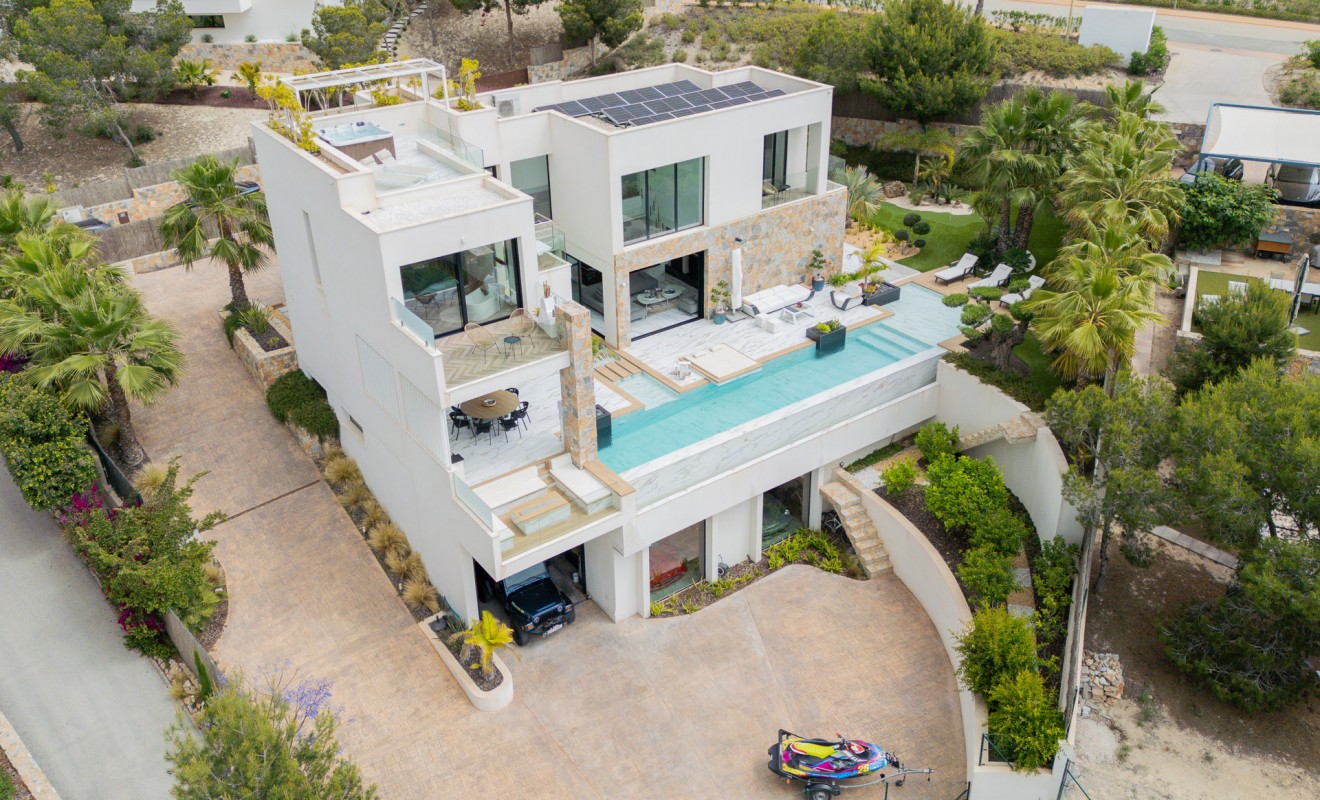 Sale - Villa - Orihuela Costa - Las Colinas Golf