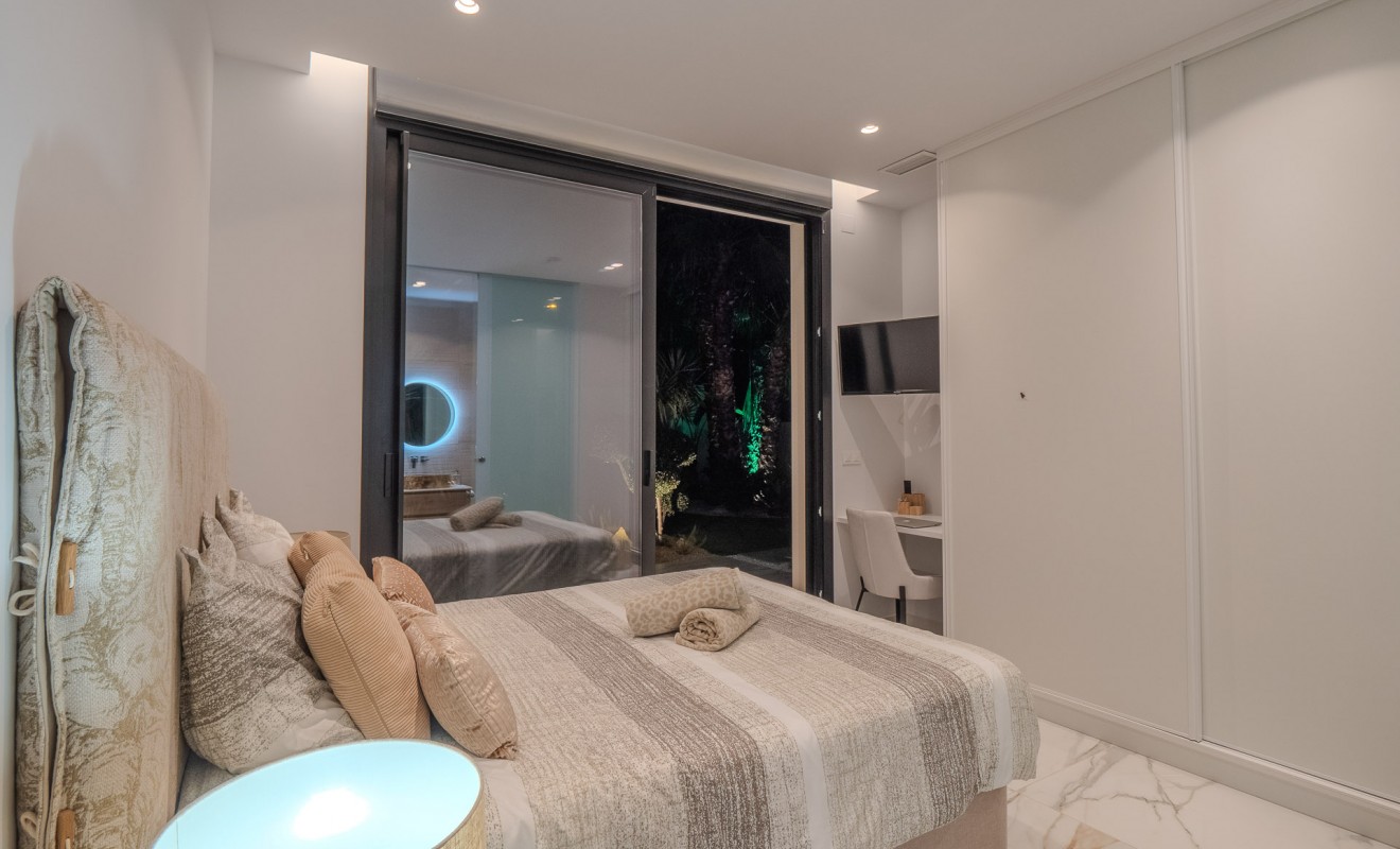 Sale - Villa - Orihuela Costa - Las Colinas Golf