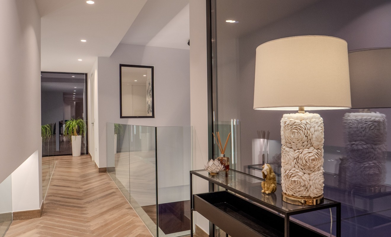 Sale - Villa - Orihuela Costa - Las Colinas Golf