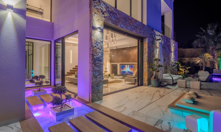 Sale - Villa - Orihuela Costa - Las Colinas Golf