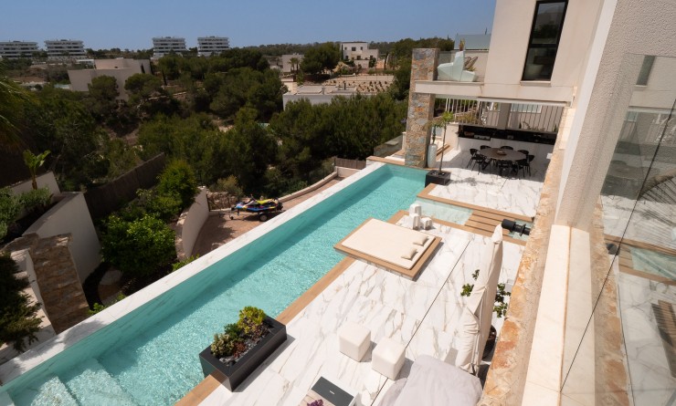 Sale - Villa - Orihuela Costa - Las Colinas Golf