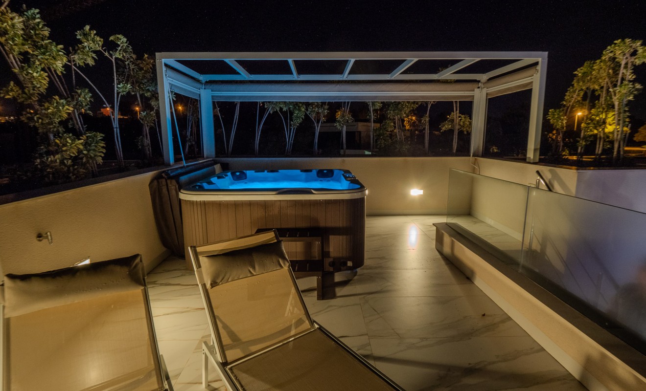 Sale - Villa - Orihuela Costa - Las Colinas Golf