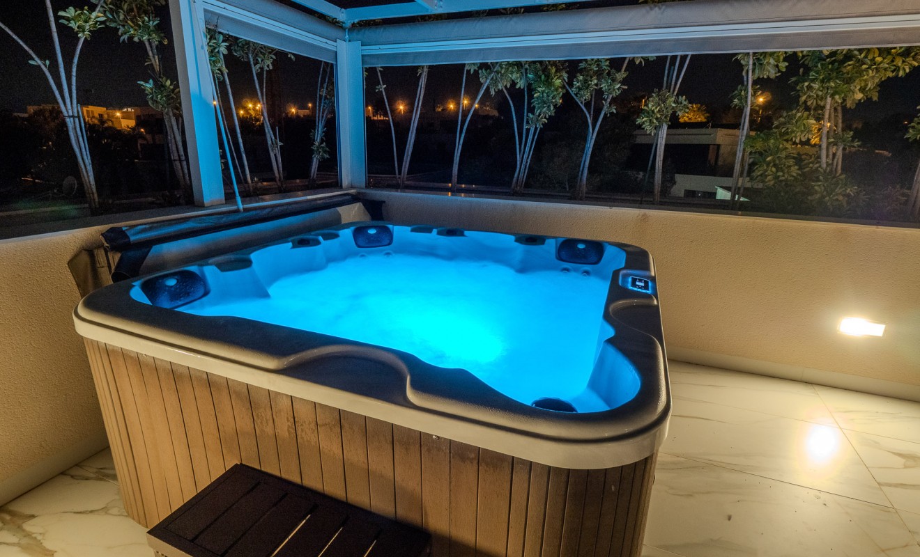 Sale - Villa - Orihuela Costa - Las Colinas Golf