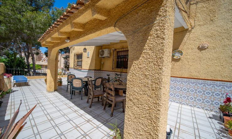 Sale - Villa - Orihuela Costa - Las Filipinas