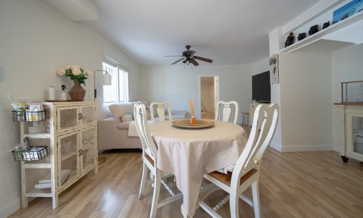 Wederverkoop - Villa - Torrevieja - Los balcones