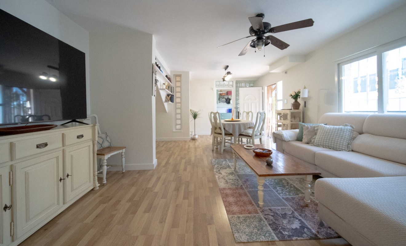 Wederverkoop - Villa - Torrevieja - Los balcones