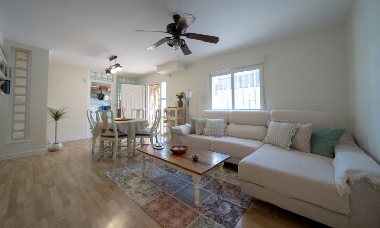 Wederverkoop - Villa - Torrevieja - Los balcones