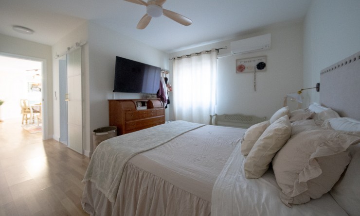 Wederverkoop - Villa - Torrevieja - Los balcones