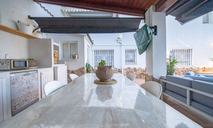Wederverkoop - Villa - Torrevieja - Los balcones
