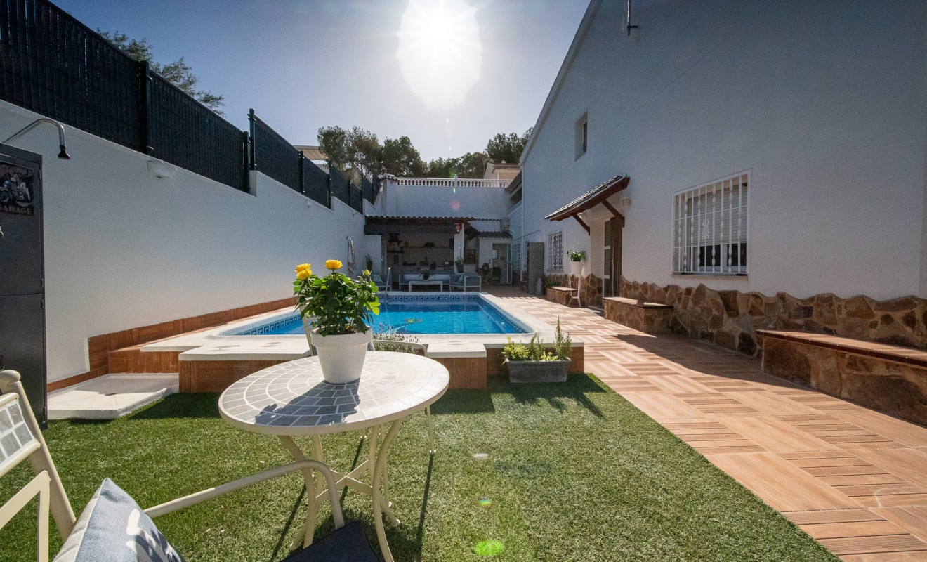 Wederverkoop - Villa - Torrevieja - Los balcones